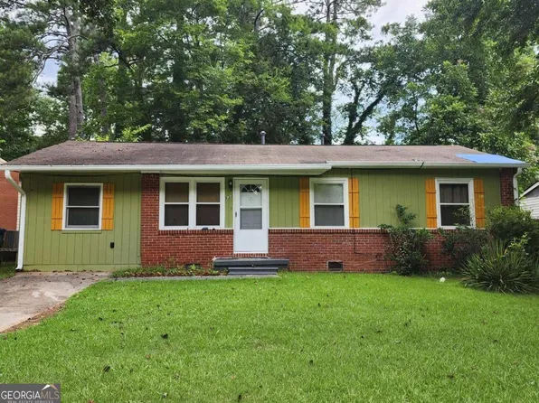 830 Sandy Creek Dr NW, Atlanta, GA 30331