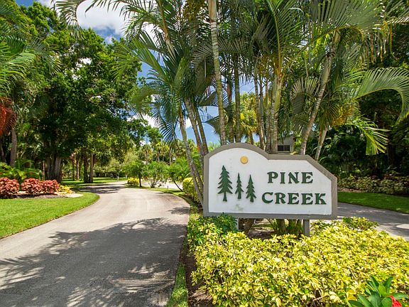 4th image of 2125 Pine Creek Boulevard #202