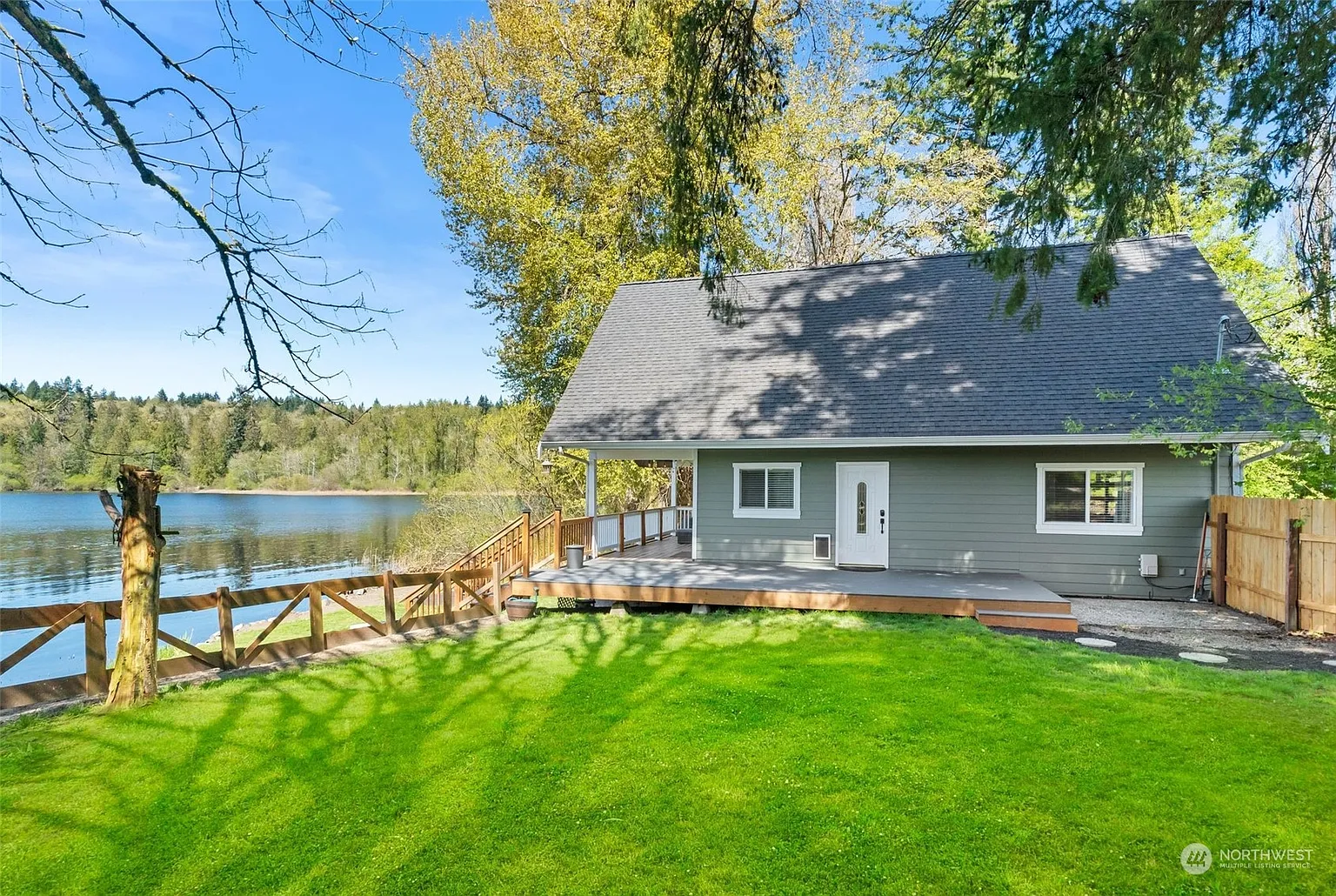 5680 Long Lake Road SE photo 1