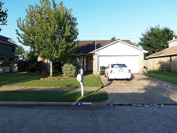 2nd image of 3714 Garrett Blvd