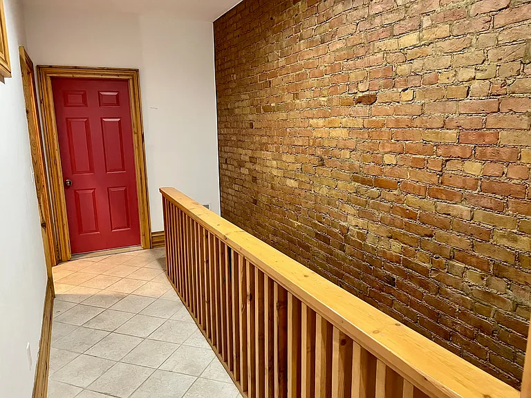 216 N Center St #2 — Photo 23