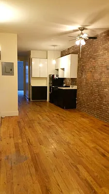 Rented by Pinn Realty | media 1