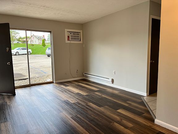 5th image of 238 Elyria St APT 42