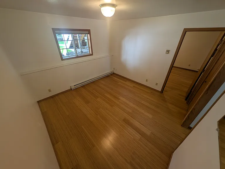 106 Spruce Ct — Photo 6