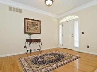 708 Lakeshore Manor Ct, Glencoe, MO 63038