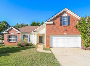 4227 Wood Cove Dr, Snellville, GA 30039