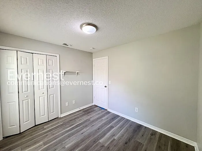 7870 Pine Fork Dr — Photo 9