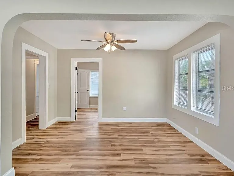828 22nd Ave N #1/2 — Photo 5