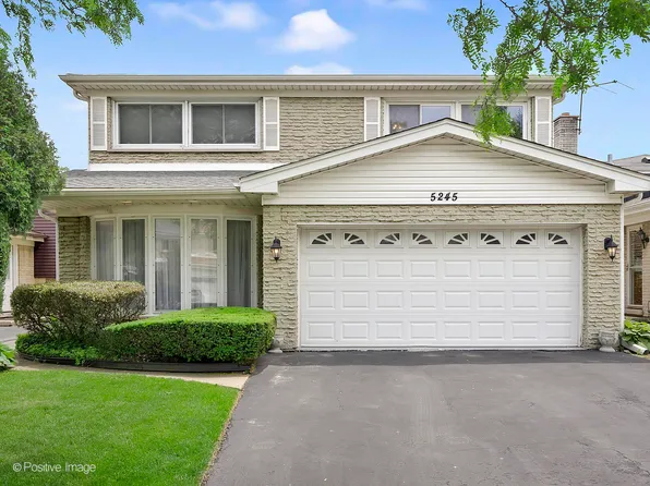 5245 Fargo Ave, Skokie, IL 60077