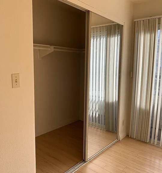 420 S Harvard Blvd #101 — Photo 14