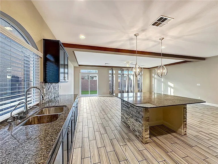6372 Tamber Bay Rd — Photo 9