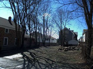 24 Hannah St, Providence, RI 02909