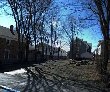 24 Hannah St, Providence, RI, 02909