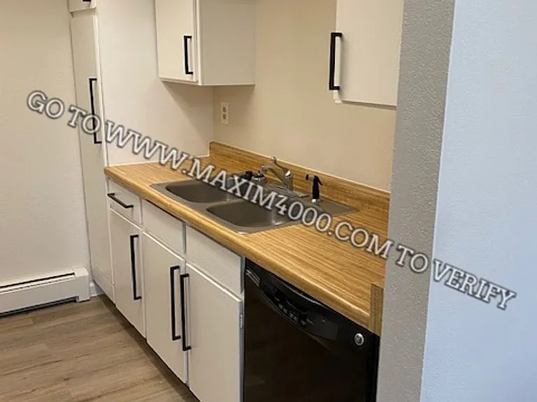 1140 Walnut Ave #15 — Photo 7
