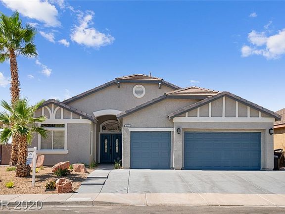 2nd image of 824 Viento Del Montagna Ave