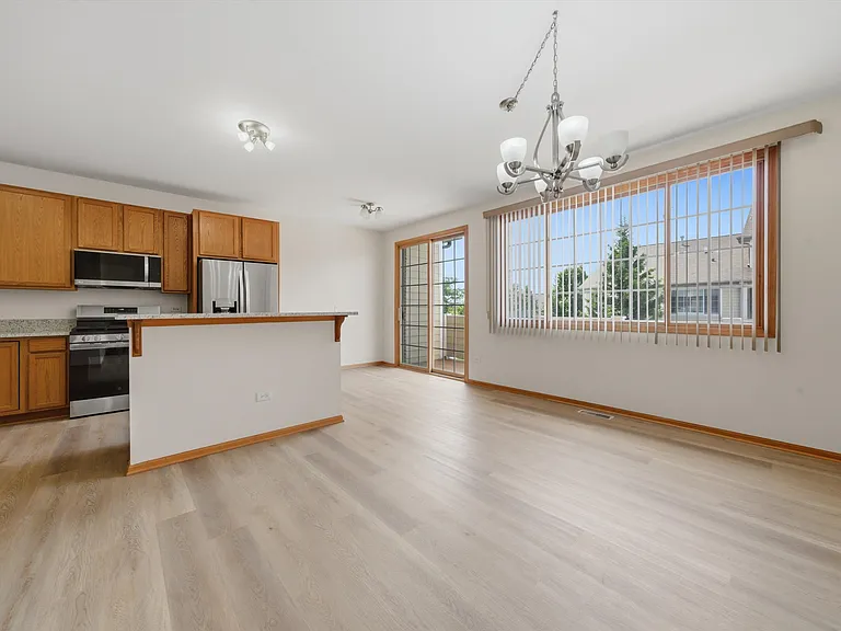 10652 Dani Ln — Photo 5