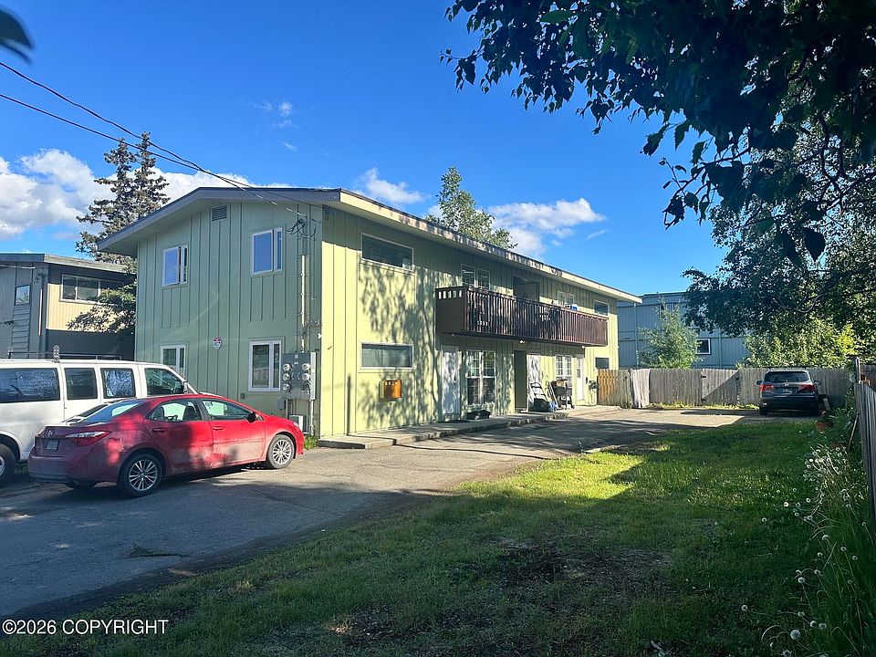 1st image of 2808 W 30th Ave