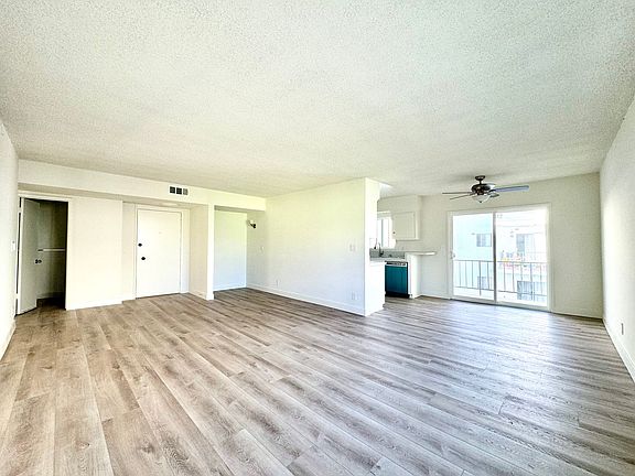 3rd image of 334 S Gramercy Pl #312