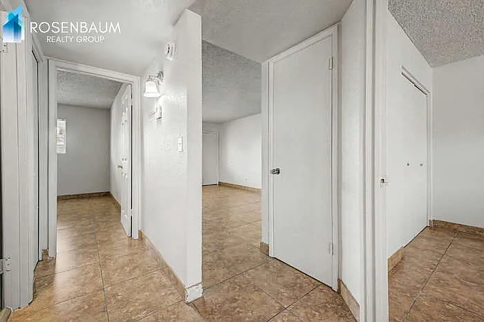 1746 E 6th Ave #1746 — Photo 25