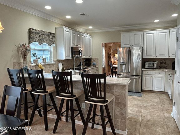 5th image of 4 Mayflower Court