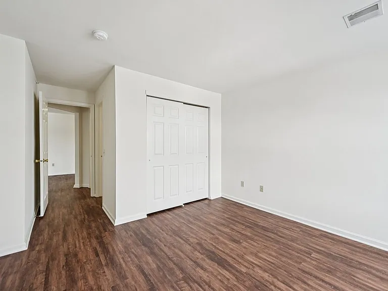 Spring Creek Apartments — Photo 178