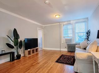 5900 60th St, Maspeth, NY 11378