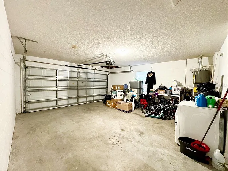 1509 Indian Oaks Trl — Photo 9