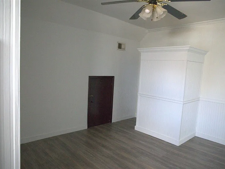 1716 Combs St #B — Photo 13