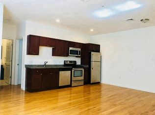 1028 Poquonnock Rd APT 9, Groton, CT 06340