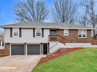 7600 E 134th Ter, Grandview, MO 64030