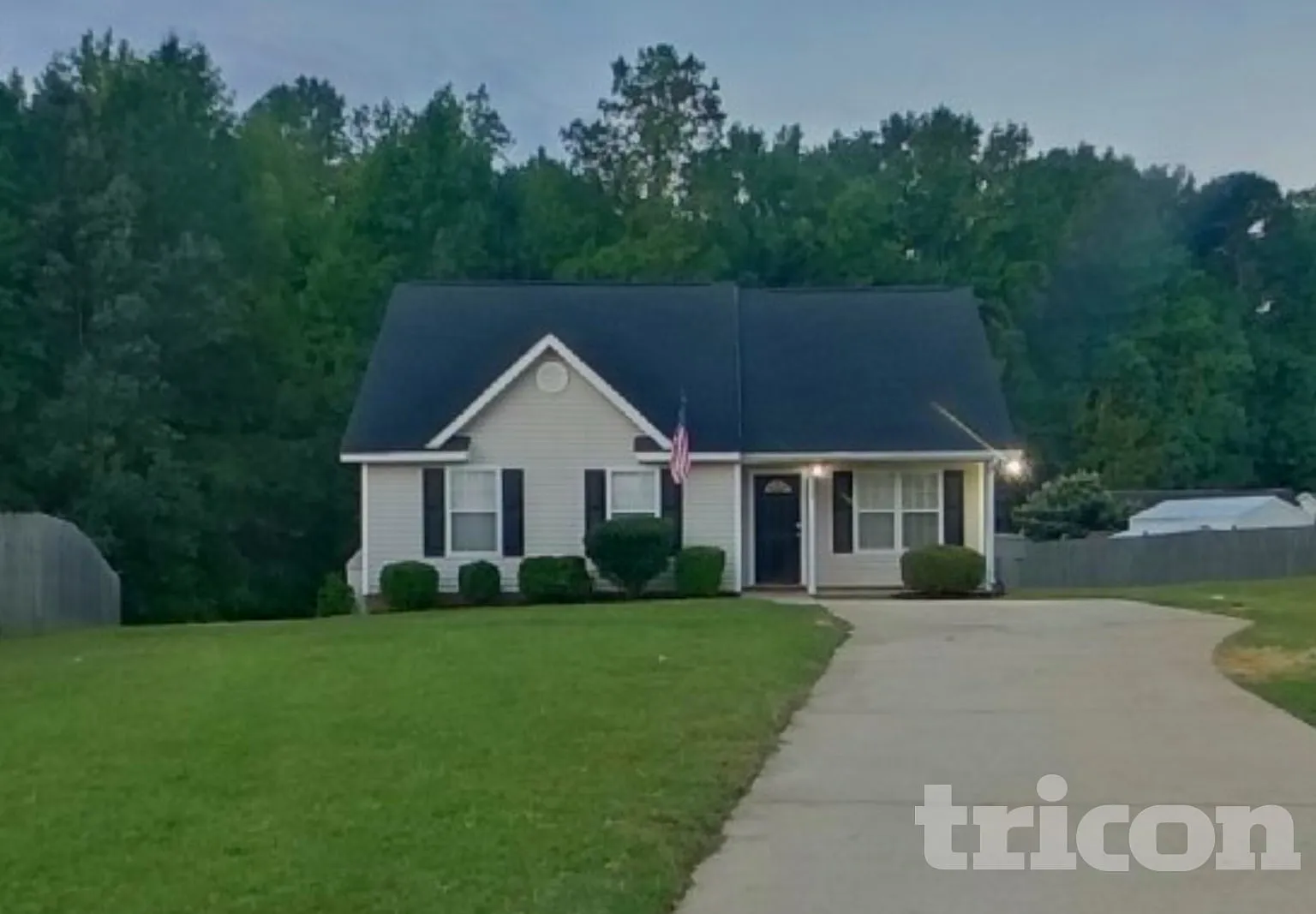 4305 Biesterfield Drive Charlotte NC — Photo 2