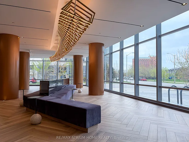 225 Village Green Sq #2705 — Photo 18