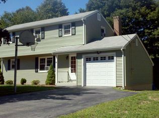 16 Sunset Dr, Framingham, MA 01701