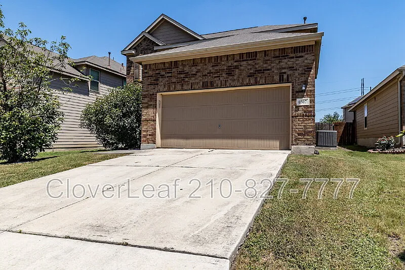 4 bed, 2.5 bath, 1962 sqft, $1,825 — Photo 3