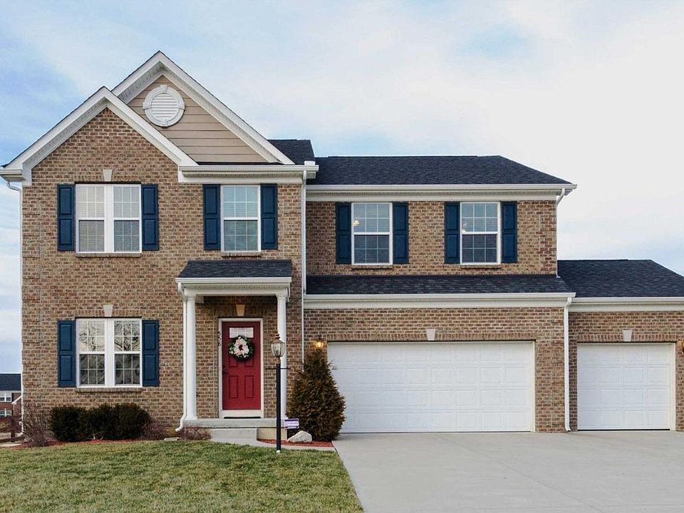 1st image of 558 E Brooke Dr