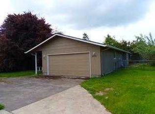 2167 G St, Springfield, OR 97477