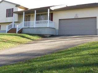 2035 Valley View Dr, Apollo, PA 15613