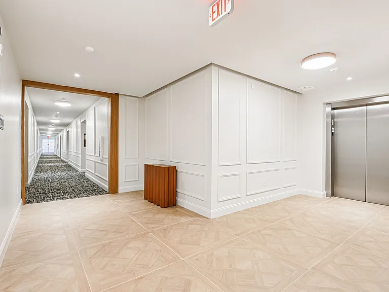 201 WALNUT — Photo 19