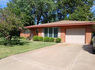 1606 Chickasaw Dr, Enid, OK 73703