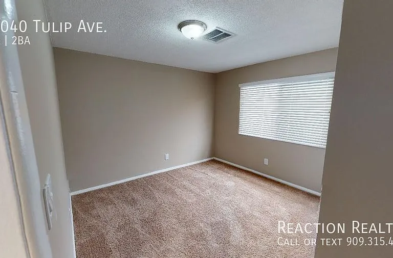 25040 Tulip Ave — Photo 16