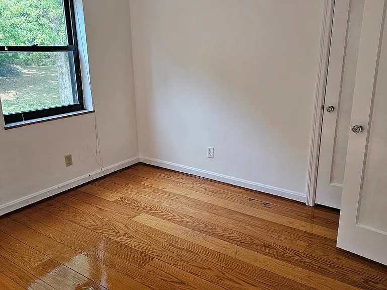 3941 Millsbrae Ave #D — Photo 4