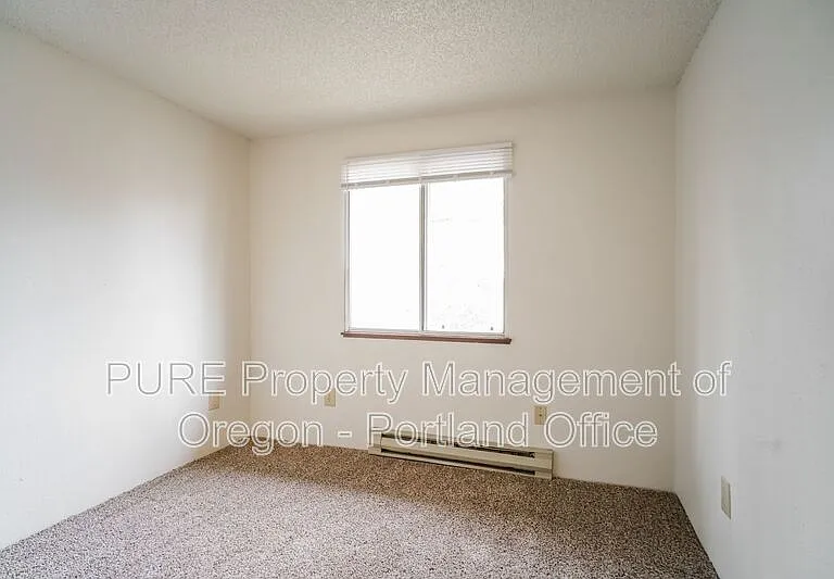 Parkway Garden — Photo 56