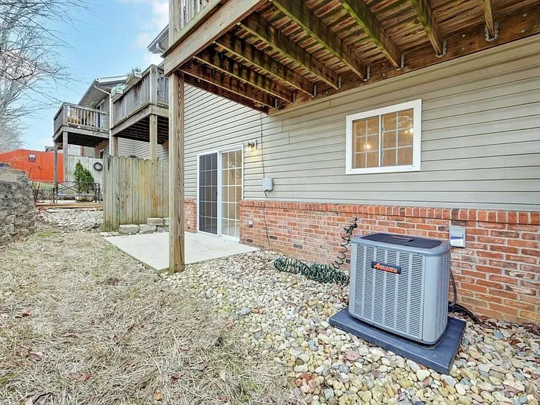 3821 S Cramer Cir — Photo 35