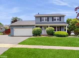 8401 Adbeth Ave, Woodridge, IL 60517