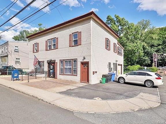 2nd image of 391 Piermont Ave