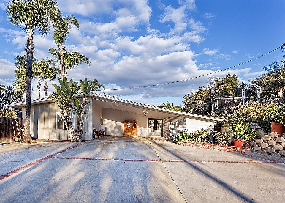 2nd image of 20320 E Holt Ave