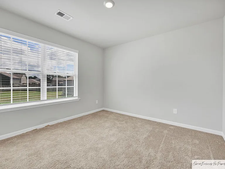 148 Rushton Dr — Photo 26