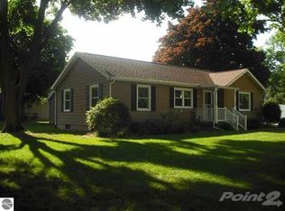 310 Rockingham Ave, Alma, MI 48801