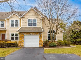 110 Gleneagles Dr, Blue Bell, PA 19422