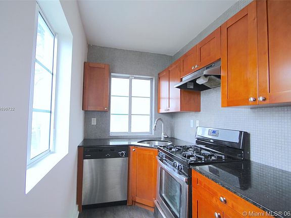 5th image of 7934 Tatum Waterway Dr